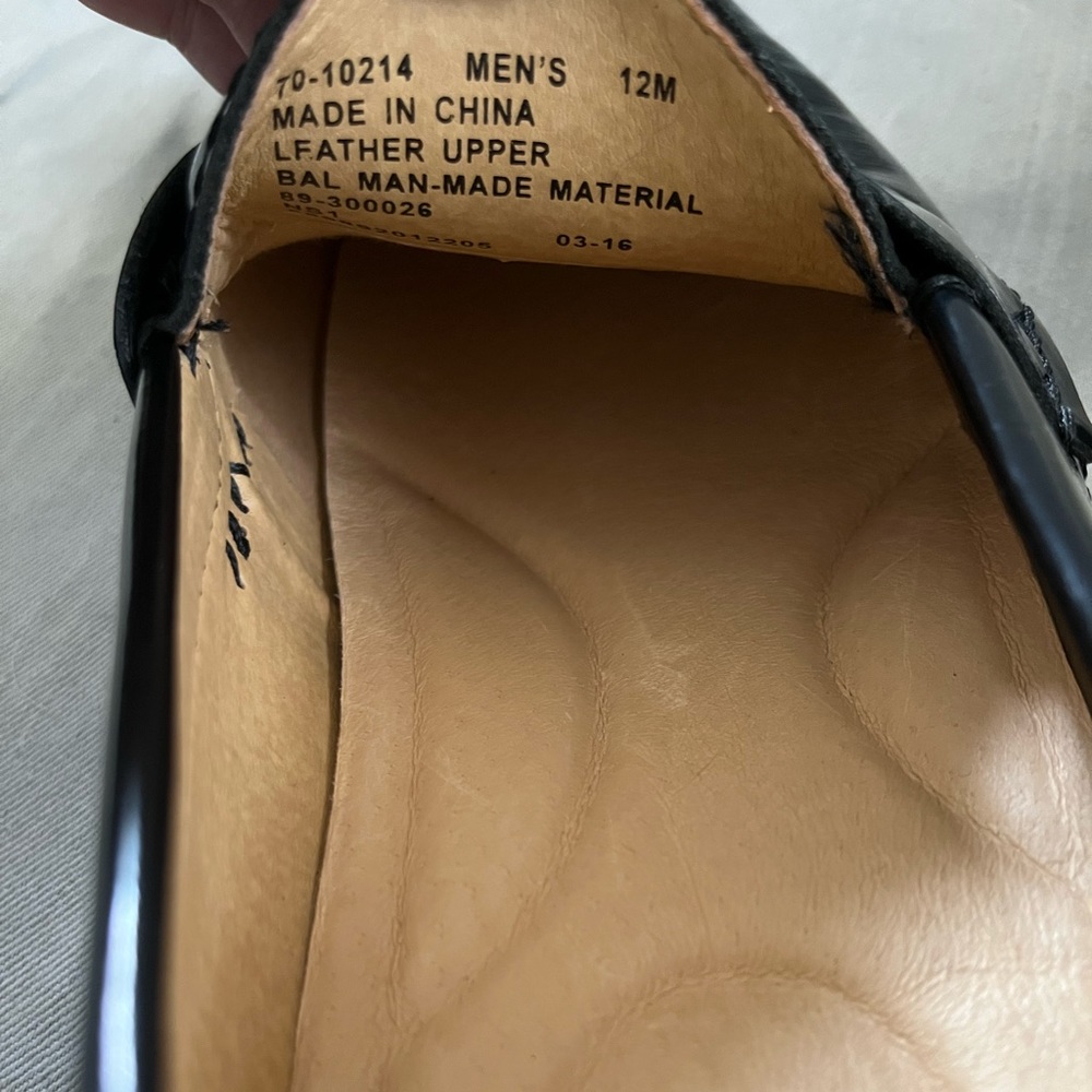 G.H. Bass and Co. Larson Weejuns Loafers - Picture 7 of 10